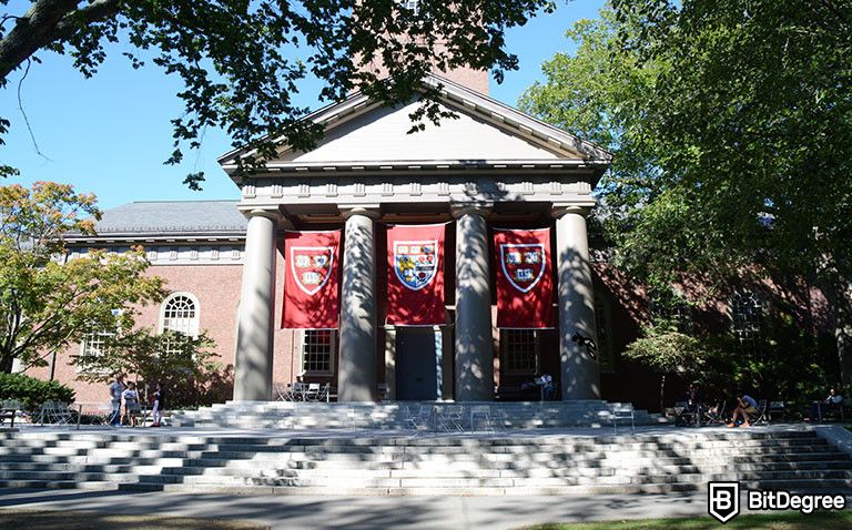 Harvard cs course: university building